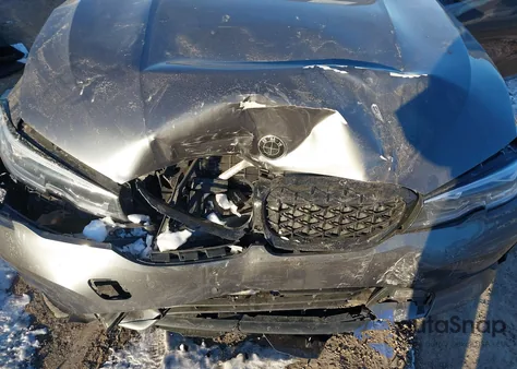 2021 BMW 330I xDrive z USA, uszkodzony, nr VIN 3MW5R7J0XM8C01576